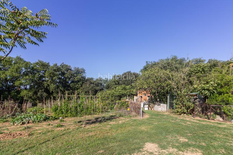 Foto f8496846-a1f7-453c-94a4-cbe4b83fd7e8. Masia amb aparcament a Palau Girona