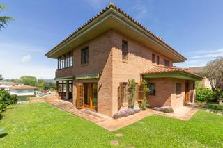 Xalet a Palau. Casa chalet