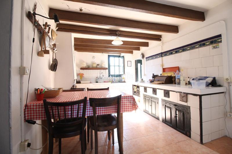 Foto a1e407a6-2501-4779-96bb-1a7637998420. Chalet casa chalet en Mollet de Peralada