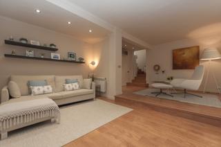 Chalet in Puig Rom-Canyelles-Almadrava. Casa chalet