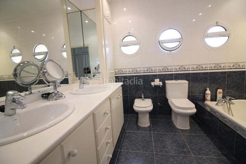 Foto 356fb470-13e5-4323-a4ab-2b853bd1cc0b. Xalet amb calefacció aparcament piscina a Nord Roses