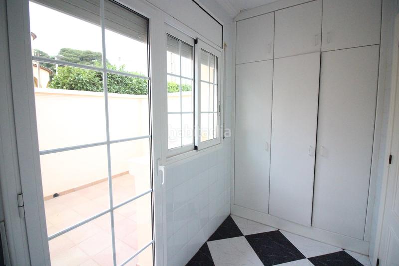 Foto 5787ce46-d4da-4181-bfd2-0356e0ebcaa5. Xalet amb calefacció aparcament piscina a Nord Roses