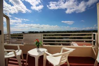 Etagenwohnung in Muga - Gran Reserva - Badia. Piso