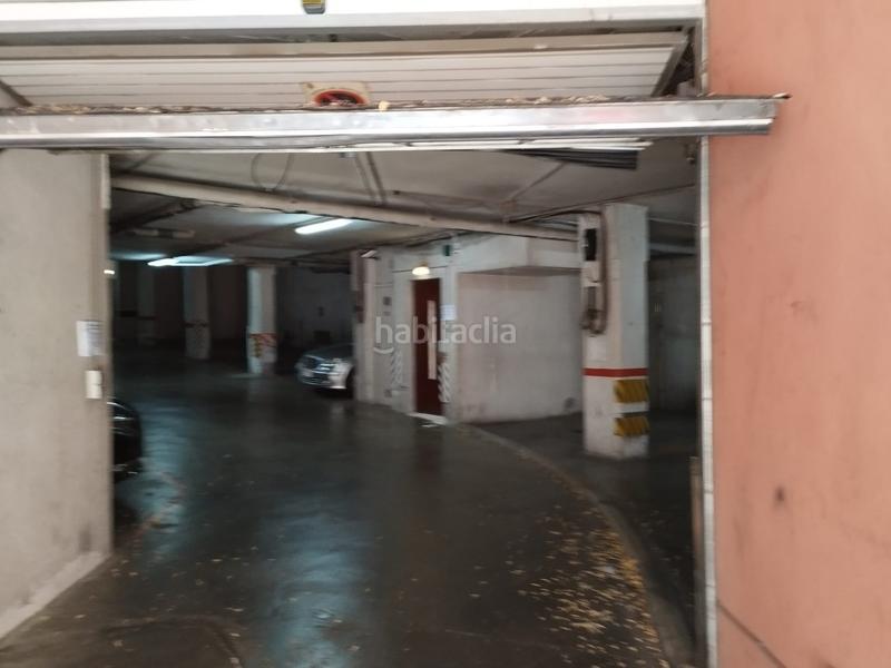 Foto 4f9c7769-e62f-4466-b7b0-43fd674599a3. Parking coche aparcamiento en Eixample-Horta Capallera Figueres