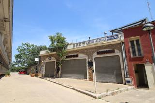 Local commercial à Eixample-Horta Capallera. Local