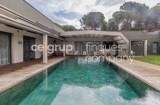 Chalet dans Jonquera (La). Casa chalet