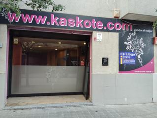 Lloguer Local Comercial a Centre. Local
