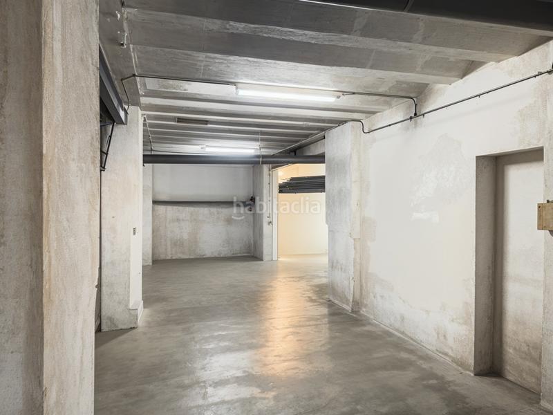 Foto dd9a78f6-0578-41e9-a910-1aa9bf65b3e7. Parking coche aparcamiento en Eixample-Horta Capallera Figueres