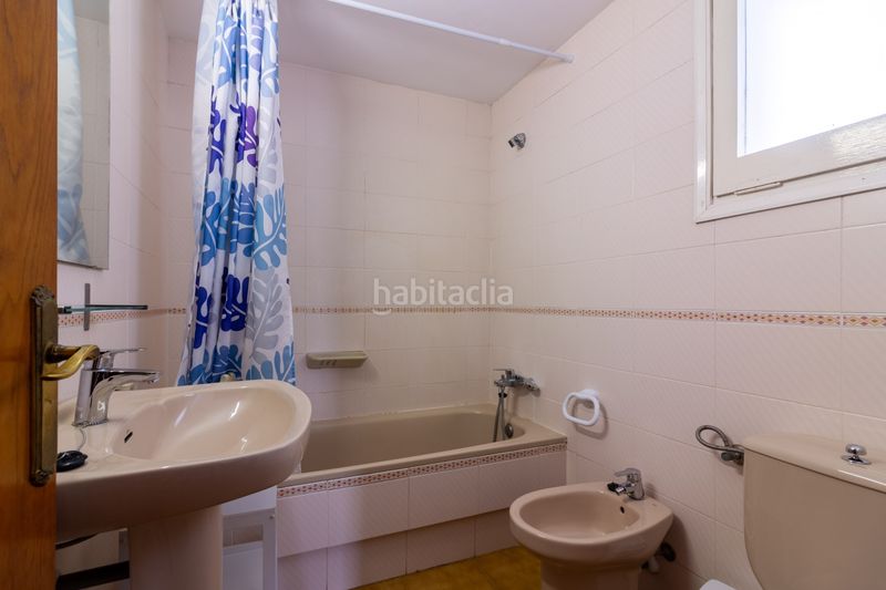 Foto 3d63ce67-274b-4a00-8500-3c6a2a47f03e. Pis amb piscina a Santa Margarida Roses