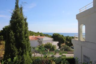 Pis a Grifeu - Cap Ras - Els Estanys - Sant Genís. Piso