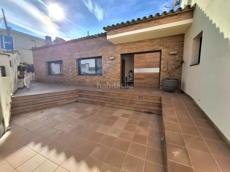 Foto ca50e5b1-c98d-4e4f-bf6a-291cf71e508a. Chalet casa chalet en La Vila Llançà