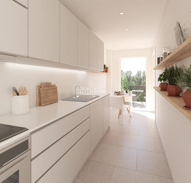 Foto 0ba9c6a4-3f22-472d-95d8-49fb926d5842. Appartamento con riscaldamento parcheggio piscina in Girona