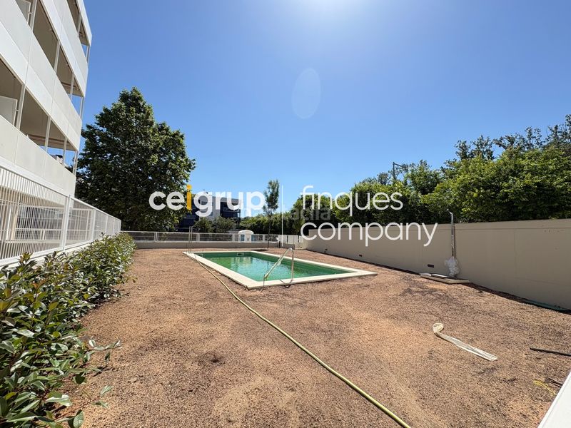 Foto a13ae166-e138-4f7f-9a67-61dcdc201af1. Planta baixa 177m<sup>2</sup> amb calefacció piscina a Domeny Girona