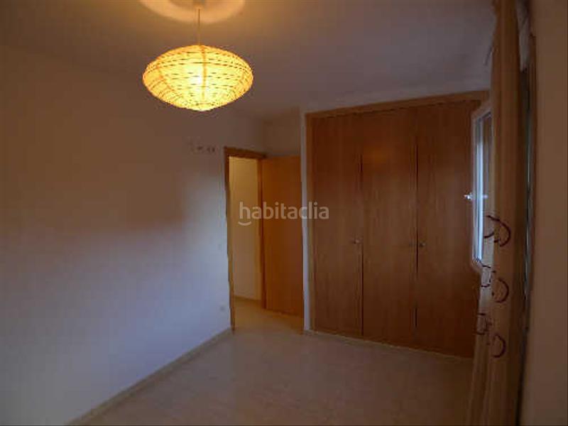 Foto 2c3d35d3-8793-4e46-9427-c01191af0924. Piso  en Eixample-Horta Capallera Figueres
