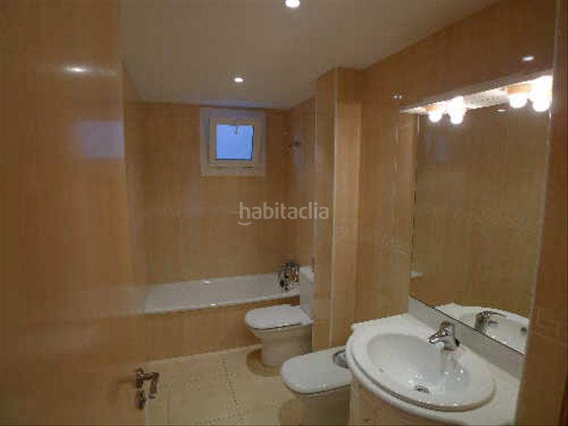 Foto e3ec6c56-ba60-4641-984c-ee500538f9bd. Piso  en Eixample-Horta Capallera Figueres