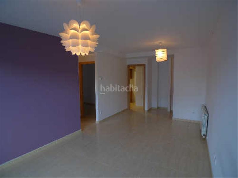 Foto e7535cfd-add5-47cb-b309-71f97e9520db. Piso  en Eixample-Horta Capallera Figueres