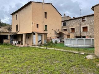 Chalet en Sant Lloren de la Muga. Casa chalet