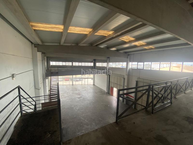 Foto 3bf2df80-7049-4263-bbca-f7ec4da69d4a. Alquiler nave industrial nave en Vilafant
