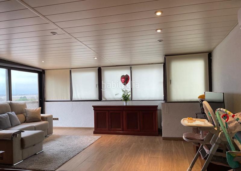 Foto 956e42e4-b478-498f-a9d5-19b87a6f760b. Xalet amb calefacció a Eixample-Horta Capallera Figueres