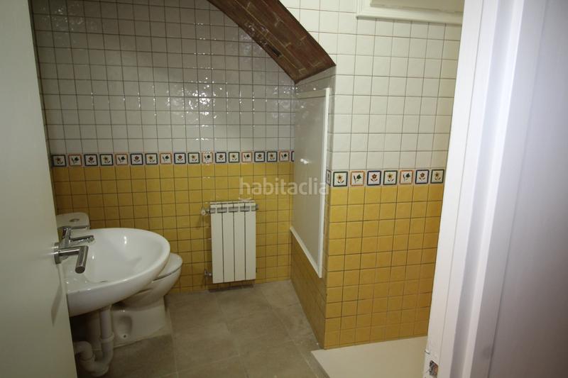 Foto 081329c9-87ad-4fdb-85f3-8d0db8468701. Chalet casa chalet en Jonquera (La)
