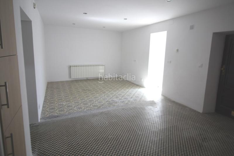 Foto c28f45a4-c72e-4349-a962-39ea3f658353. Chalet casa chalet en Jonquera (La)