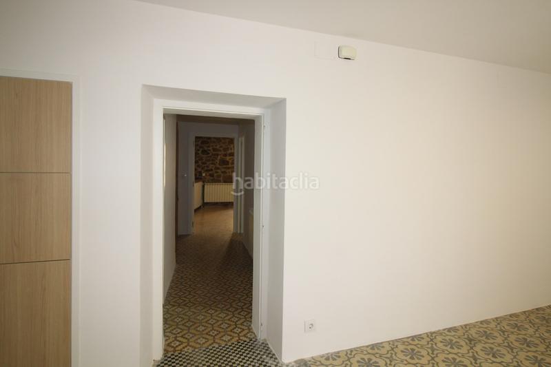 Foto dbe4800f-35a7-4b3d-9e39-74f81125924e. Chalet casa chalet en Jonquera (La)