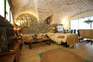 Dúplex en Palau-saverdera. Piso