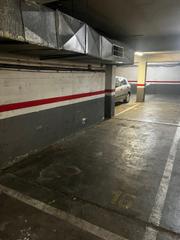 Parking coche en Fontajau - Sant Ponç. Aparcamiento