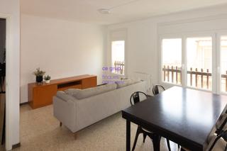 Miete Etagenwohnung in Sant Narcis. Piso