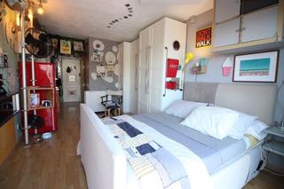 Studiowohnung in Centre. Piso