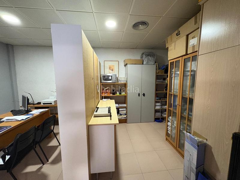 Foto 1cb2b2f6-8bfd-4e84-a4f7-a3755cf9bc52. Lloguer local comercial a Centre Figueres