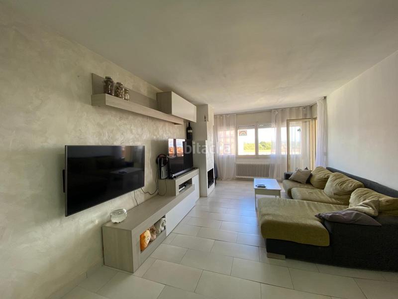 Foto e62ec455-6583-4773-9725-f1ca093f3f69. Pis amb calefacció a Centre Figueres