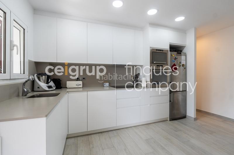 Foto 502c2e94-a8e7-4c6d-ae1e-9523345ace07. Erdgeschoss mit heizung parking in El Port Llançà