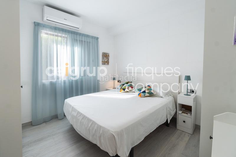 Foto 8d5f7e27-15a7-41f0-ab1d-3b1613df5e8f. Erdgeschoss mit heizung parking in El Port Llançà