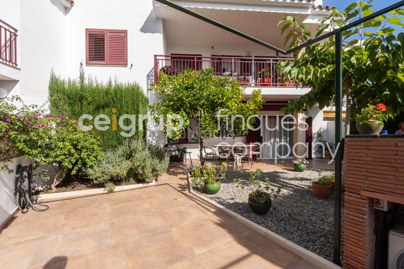 Foto c17c1ff0-66f4-4605-b3a8-2eeb7915a1f9. Erdgeschoss mit heizung parking in El Port Llançà