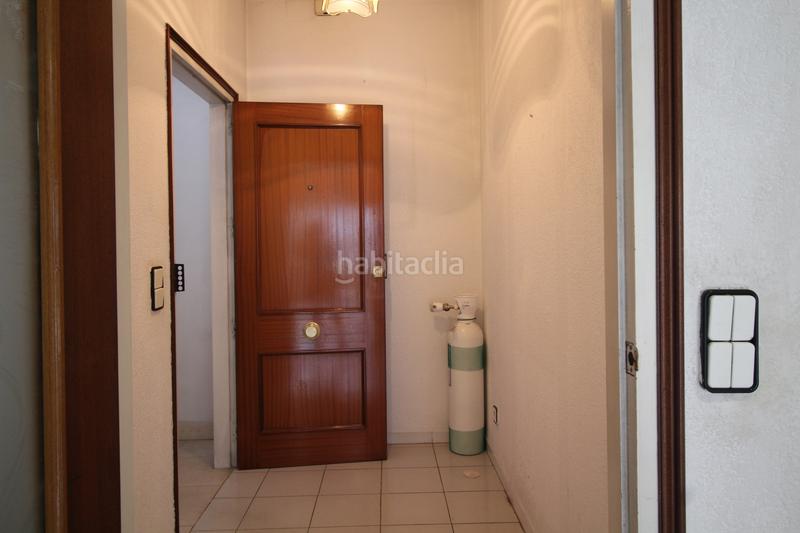 Foto 4215ccbc-9508-4691-921d-adf402b4d317. Xalet amb aparcament a Eixample-Horta Capallera Figueres