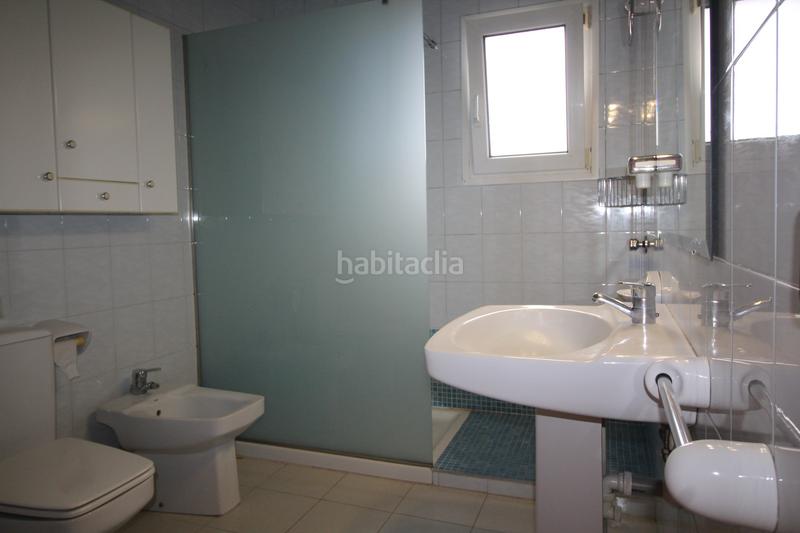 Foto 751024f3-badc-4a49-994d-3b8a91d49c4c. Xalet amb aparcament a Eixample-Horta Capallera Figueres