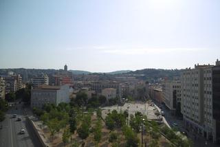 Location Attique à Eixample Nord. Piso