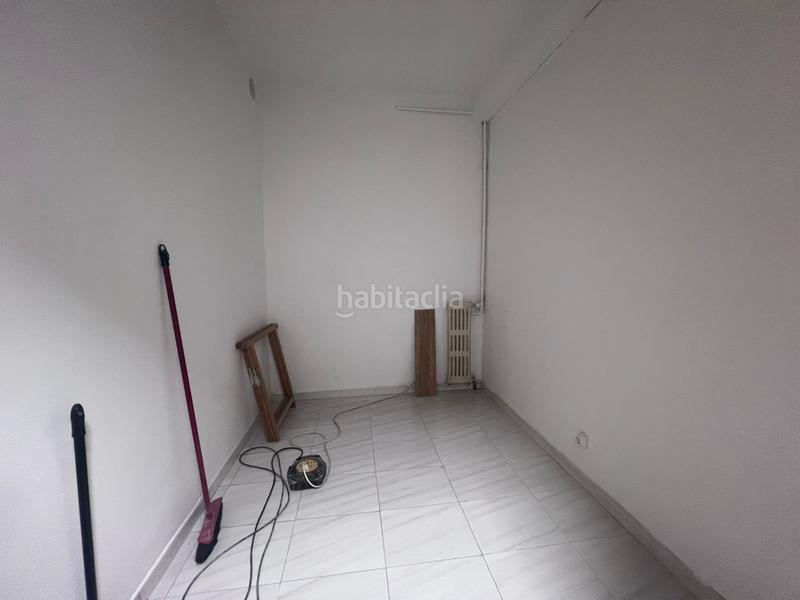 Foto f0ff7646-eb25-4c80-a5cf-1d44e18e1130. Alquiler piso  en Eixample Sud-Migdia Girona