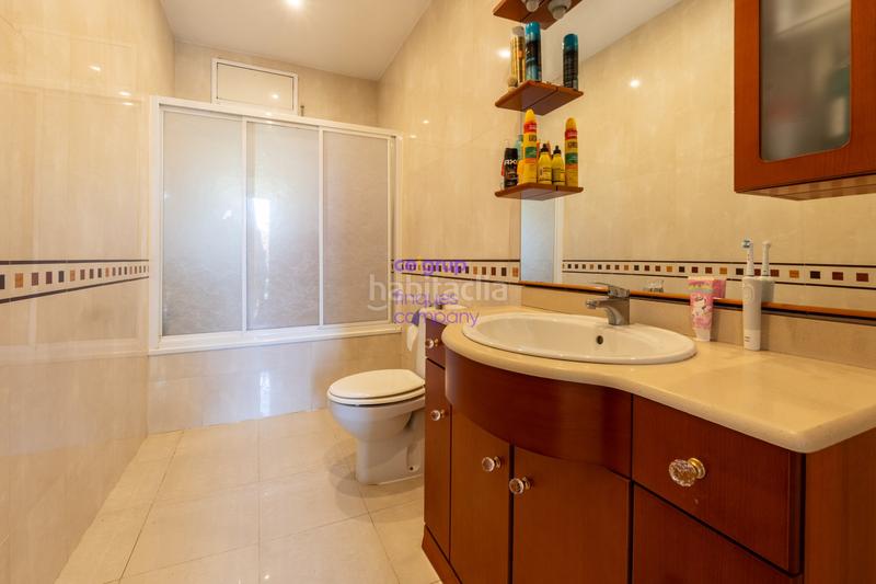 Foto 2f43d48d-691a-4446-8728-e2eaf7f7bc3e. Xalet amb calefacció aparcament a Bescanó