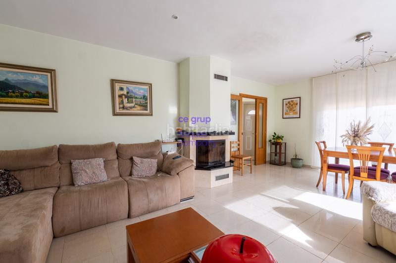 Foto 82603ef0-884b-4ffa-8ae7-abd84d3b5edf. Xalet amb calefacció aparcament a Bescanó