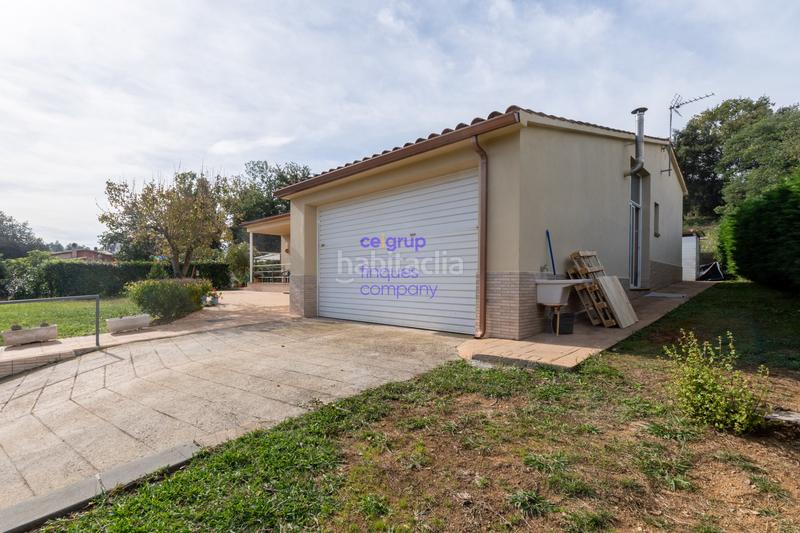 Foto 9e5e4c09-79cc-4c18-939c-3832b27d4103. Xalet amb calefacció aparcament a Bescanó