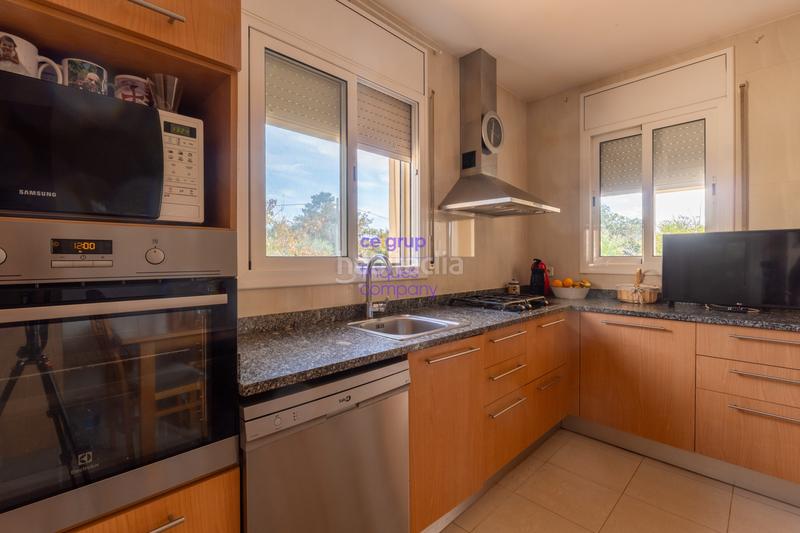 Foto b6e36a20-a97d-44c7-b772-b470df85ed34. Xalet amb calefacció aparcament a Bescanó