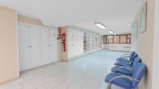 Locale commerciale in Creu de la Mà. Local