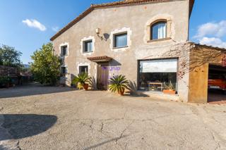 Masía en Sant Gregori. Casa rústica