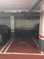 Rent Car parking in La Devesa. Aparcamiento
