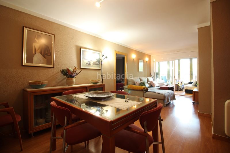 Foto 2c46e3d6-e663-42da-9350-a24e108b9bc6. Pis a Centre Roses