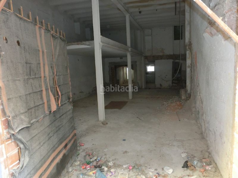 Foto cf6e2e1e-ebca-465e-8922-3f69fa86496f. Local comercial a Centre Figueres