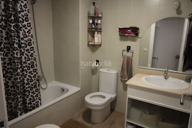 Foto 11d07ee5-0d34-4529-a47d-327a57e13177. Duplex con riscaldamento parcheggio in Eixample-Horta Capallera Figueres