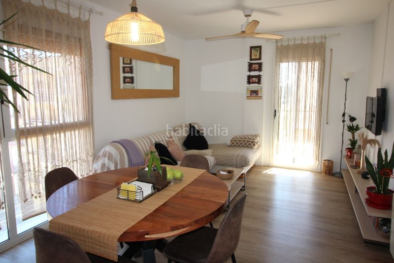 Foto 3ea26825-b10c-4295-ac32-d49ba17507e8. Duplex con riscaldamento parcheggio in Eixample-Horta Capallera Figueres